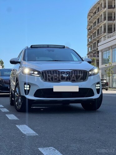 Kia Sorento-1