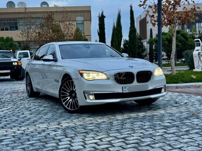 BMW 750-3
