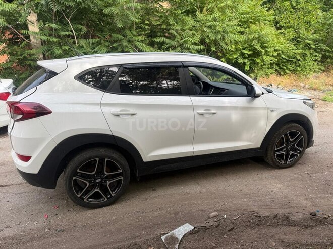 Hyundai Tucson-2