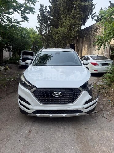 Hyundai Tucson-1