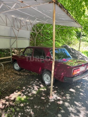 LADA (VAZ) 2107-15