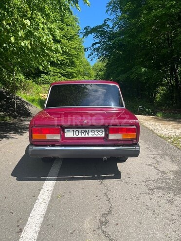 LADA (VAZ) 2107-2