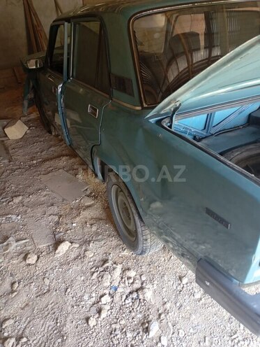 LADA (VAZ) 2107-4