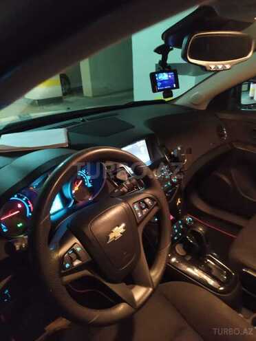 Chevrolet Cruze-6
