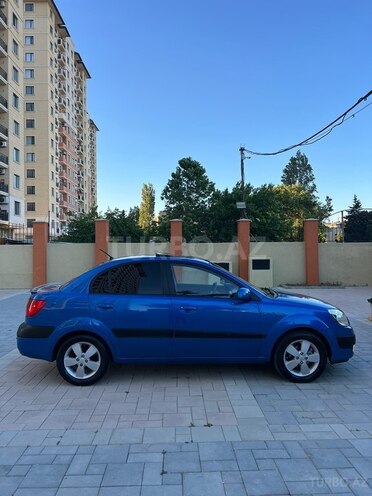 Kia Rio-7