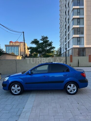 Kia Rio-6