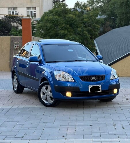 Kia Rio-1