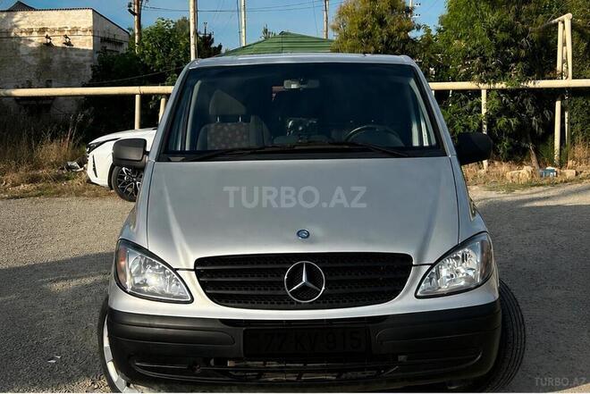 Mercedes Vito-1