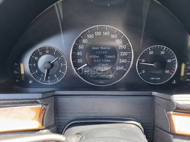 Mercedes E 220-9
