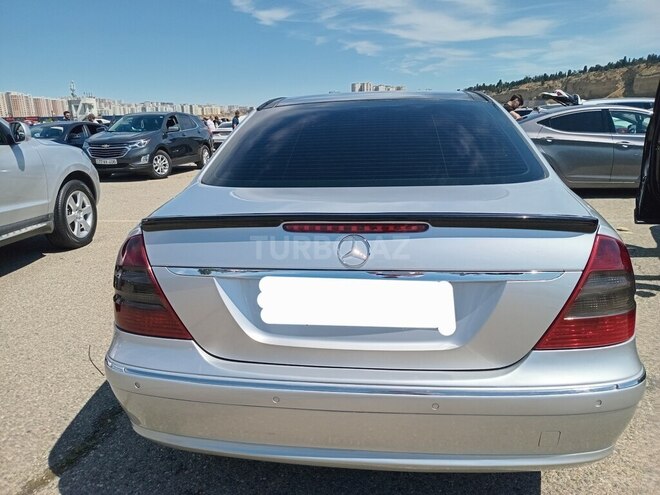 Mercedes E 220-5