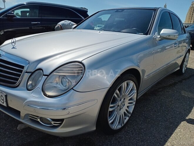 Mercedes E 220-3