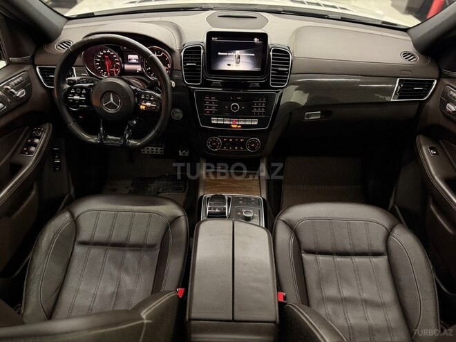 Mercedes GLS 450 4MATIC-9