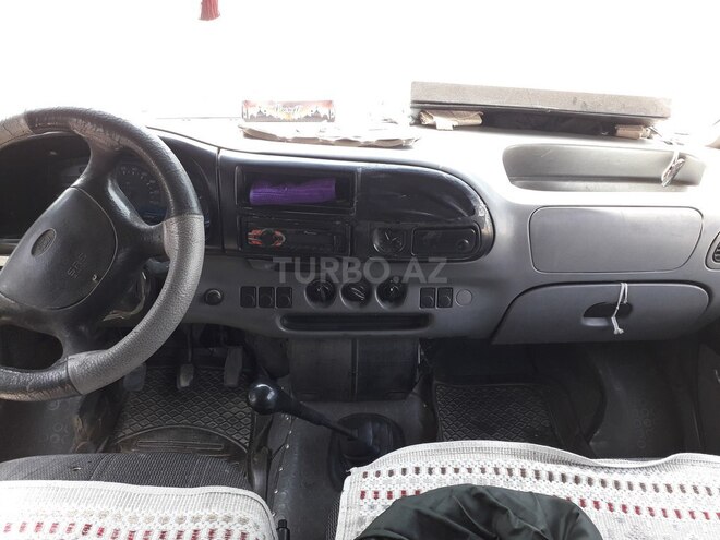 Ford Transit-2