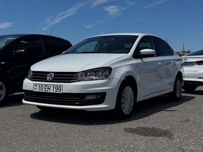 Volkswagen Polo-4