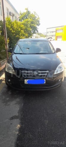 Kia Ceed-1