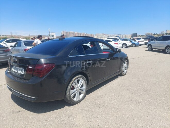 Chevrolet Cruze-4
