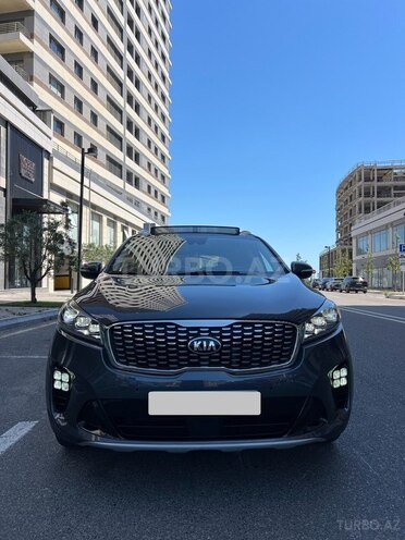 Kia Sorento-1