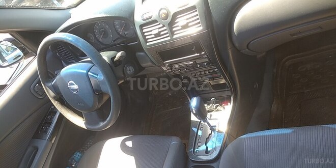 Nissan Sunny-3
