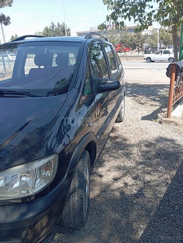 Opel Zafira-3