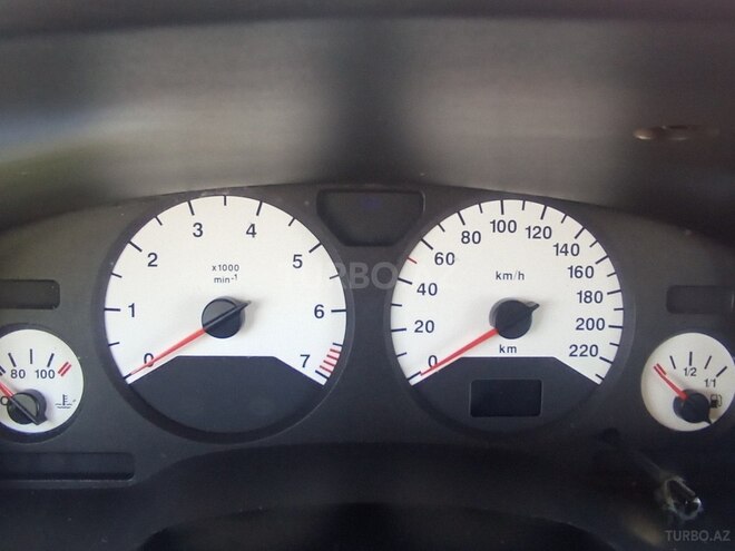 Opel Zafira-8