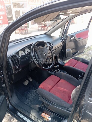 Opel Zafira-7