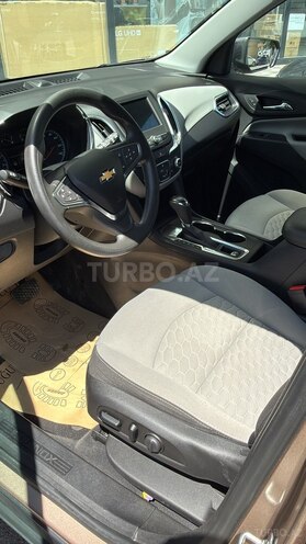 Chevrolet Equinox-7
