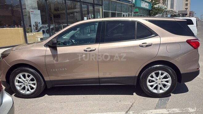 Chevrolet Equinox-4