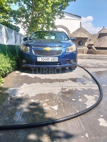 Chevrolet Cruze-1