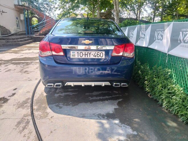 Chevrolet Cruze-2