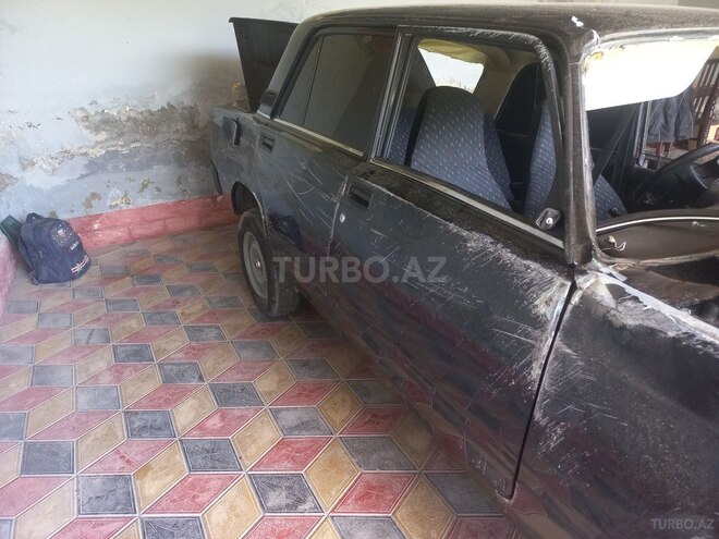 LADA (VAZ) 2107-3