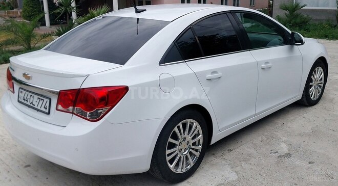 Chevrolet Cruze-3