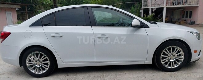 Chevrolet Cruze-5