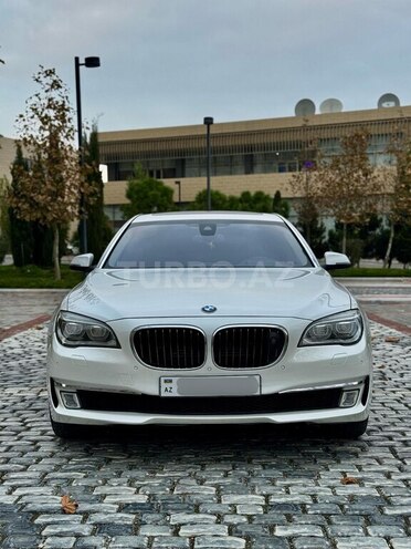 BMW 750-8
