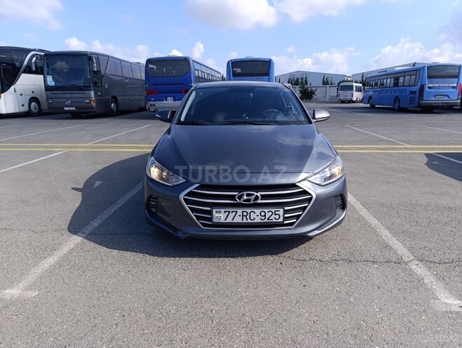 Hyundai Avante-1