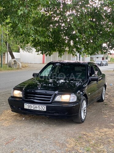 Mercedes C 180-6