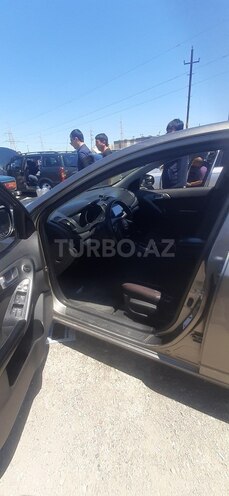Kia Cerato-5