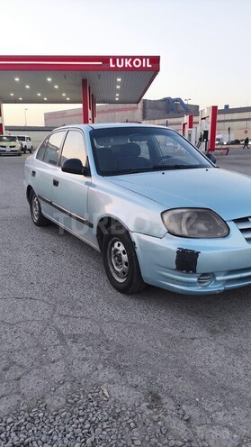 Hyundai Accent-6