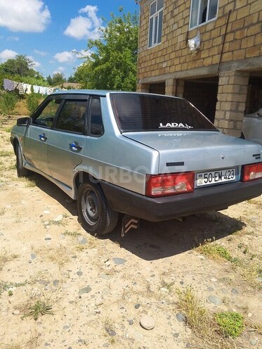 LADA (VAZ) 21099-2