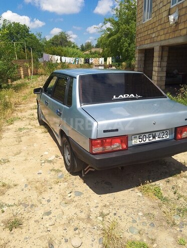 LADA (VAZ) 21099-5