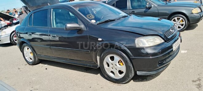 Opel Astra-2
