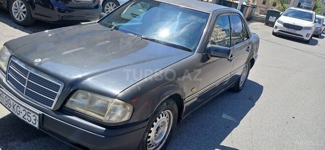 Mercedes C 180-4