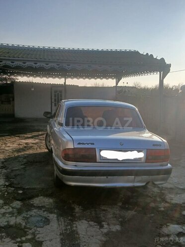 GAZ 3110 "Volga"-4