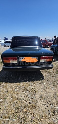 LADA (VAZ) 2107-2