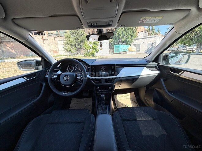 Skoda Rapid-12