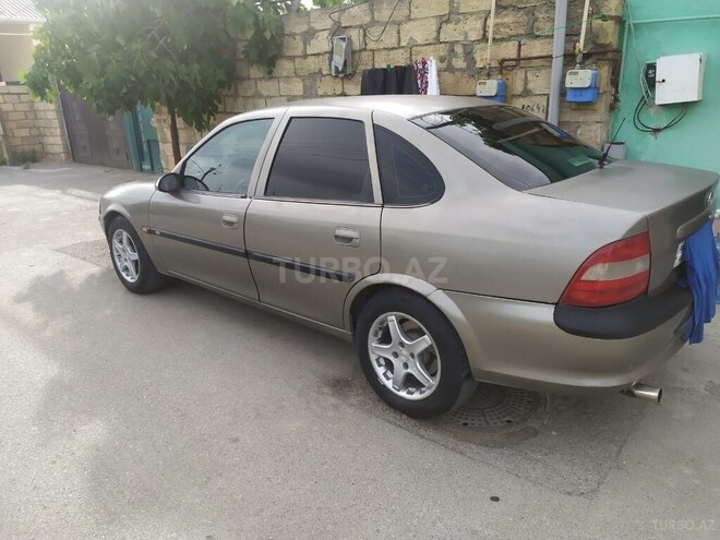 Opel Vectra-7