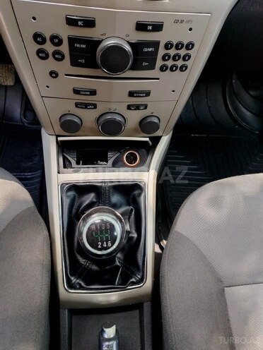 Opel Astra-15