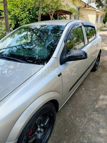 Opel Astra-10