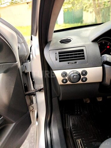 Opel Astra-4