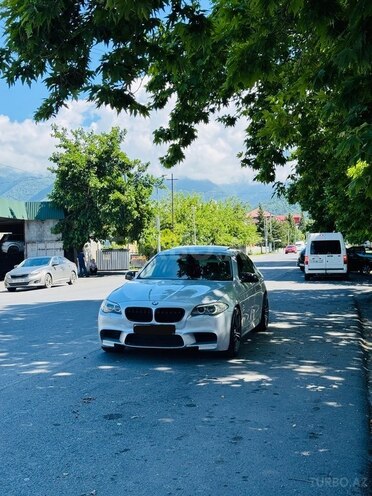 BMW 528-1