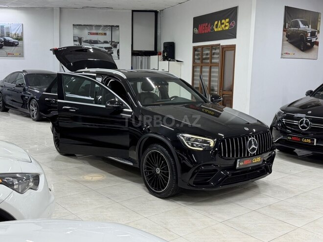 Mercedes GLC 300-14